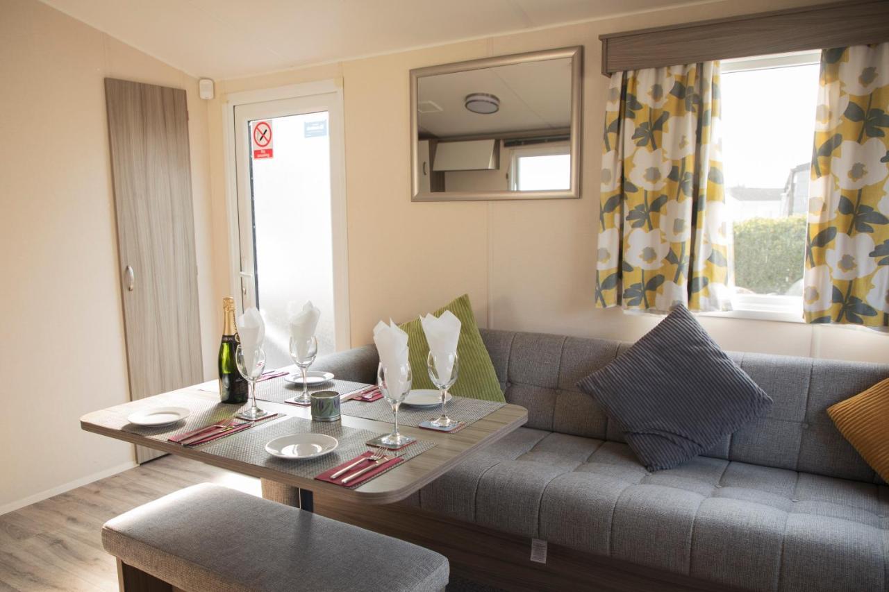 Villa 41 Orchard Bank, 3 bed, Rockley Park Poole Exterior foto